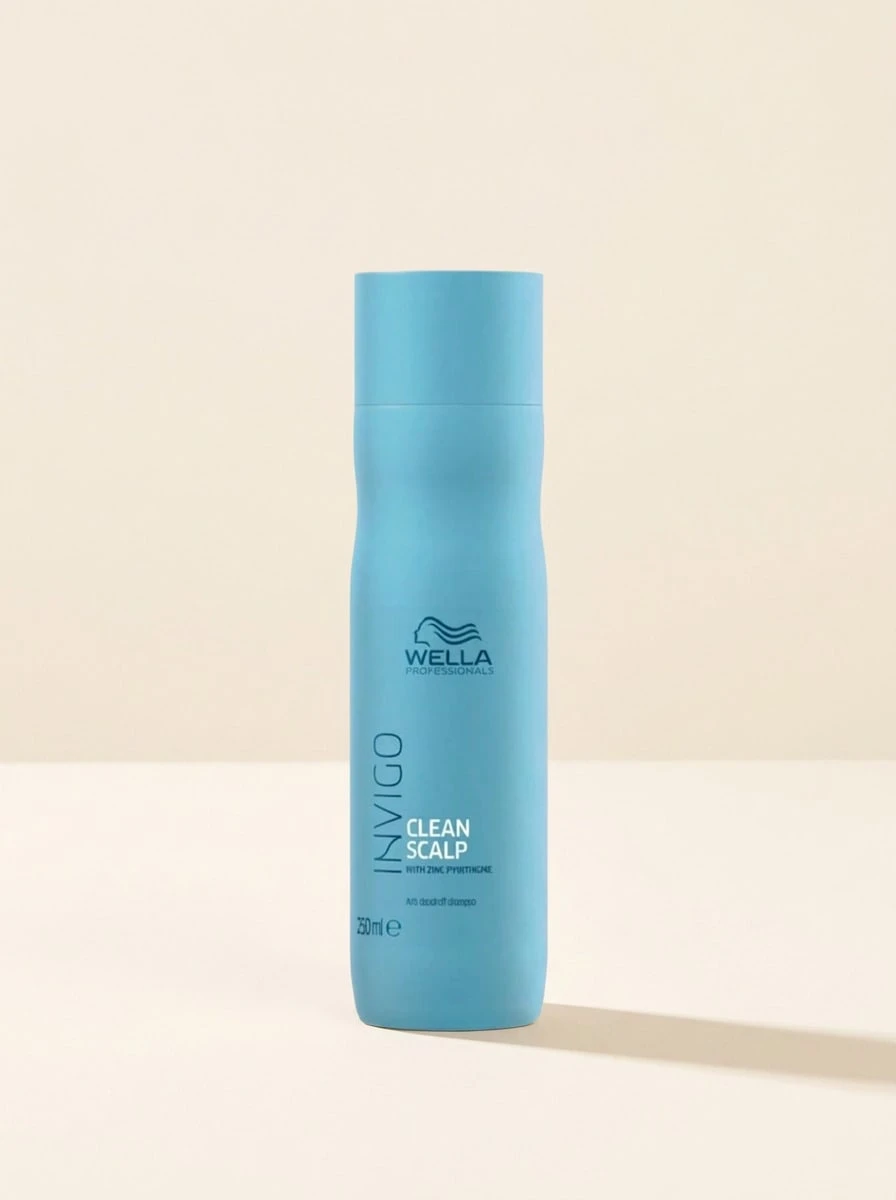 Wella Invigo Clean Scalp Anti-Dandruff Shampoo 250 Ml – Zinc Pyrithione Infused Formula, Soothing Flake Control, For Itchy And Irritated Scalp, Professional Grade Hair Treatment, Refreshing Daily Wash For Men And Women - 藍色 - 查看 1