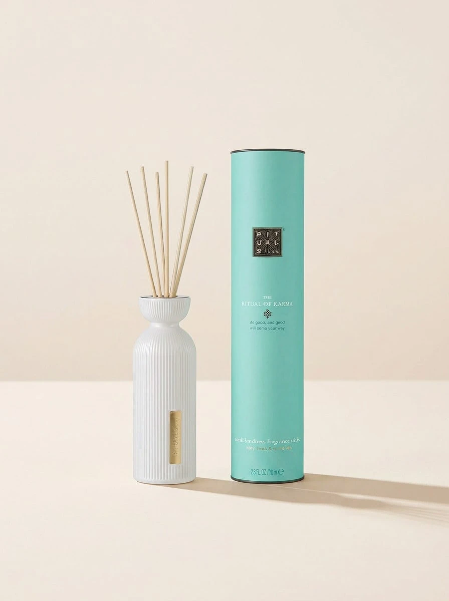 Rituals The Ritual Of Karma Fragrance Sticks 250 ml – Reed Diffuser, Long-Lasting, For Home Decor Enthusiasts, Holy Lotus, White, White Tea Extract, Suitable For Living Room - blanco - Ver 1