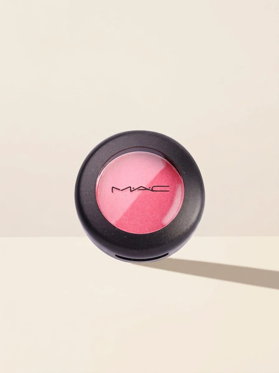 MAC Single Eyeshadow Sushi Flower 1.5 G – Eyeshadow, Highly Pigmented, For Makeup Beginners, Sushi Flower, Suitable For Daily Makeup Routine - Sushi Flower - View 1
