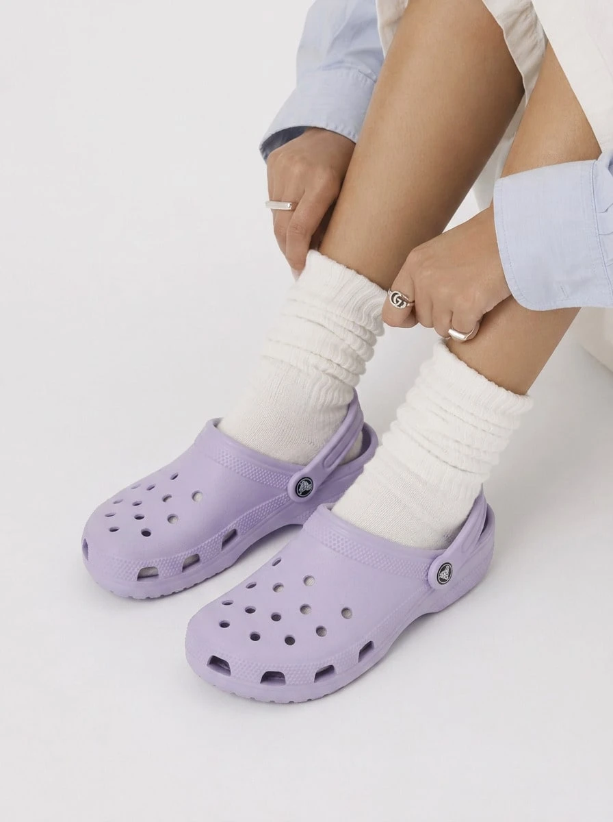 Crocs 经典男女通用薰衣草味木屐 10001-530 - Lavender - 查看 1