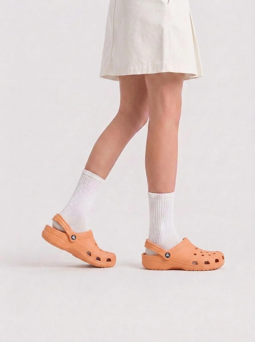 Crocs Classic Women's Clogs Electric Sunstone 10001 - Electric Sunstone - View 1