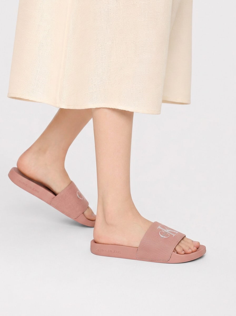 Calvin Klein Slide Monogram Women's Flip-Flops Pink YW0YW01967_TZ6 - Blush/Bright White - 查看 1
