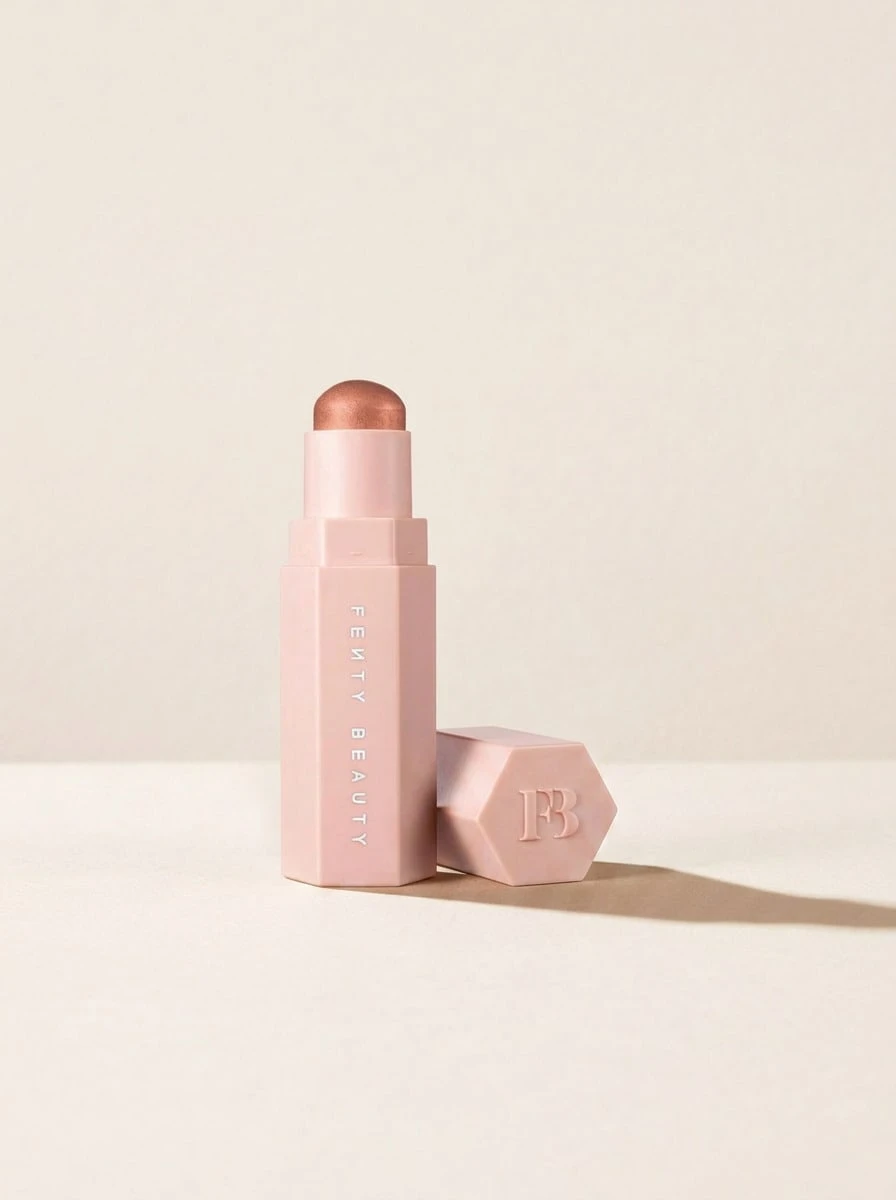 Fenty Beauty Match Stix Shimmer Skinstick Sinamon 7.1 G - 西納蒙 - 查看 1