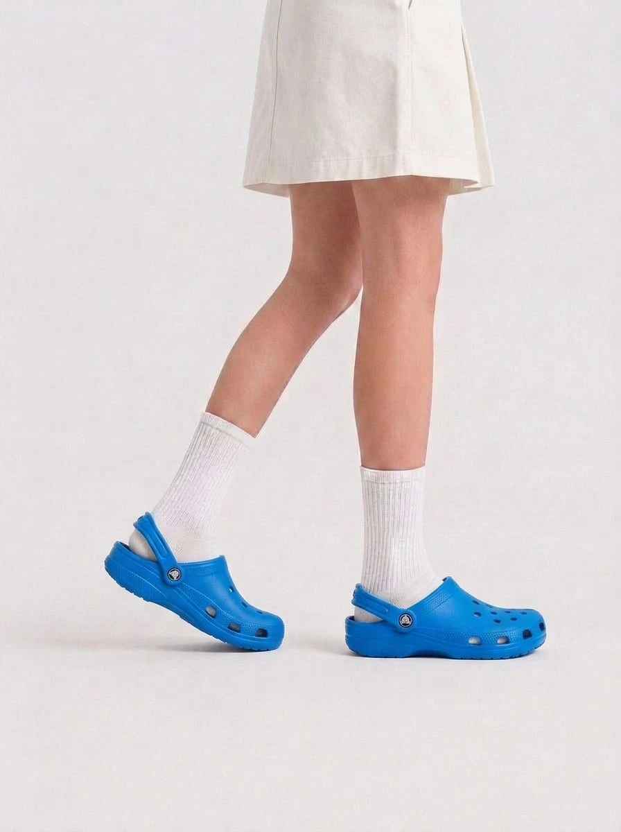 Crocs CLASSIC LINED CLOG Women's Clogs Slip-On Waterproof Soft Walking Vacation Travel Cobalt 10126-4JL - Bright Cobalt - View 1