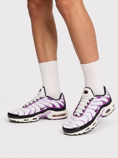 Nike Air Max Plus Men's Casual Athletic Shoes Lightweight Snug Fit Padded Walking Running School FN6949-001
