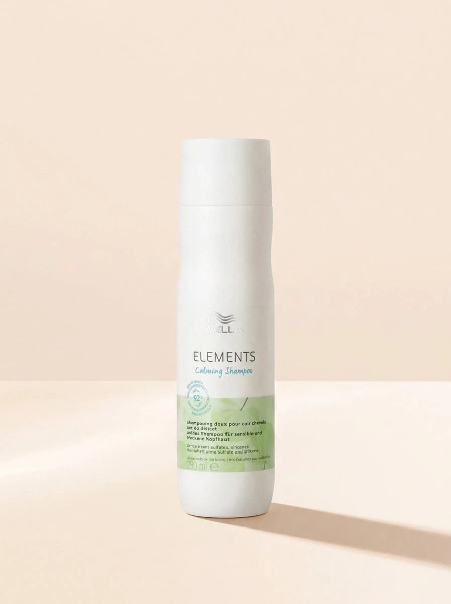 Wella Elements Calming Shampoo 250 Ml – Shampoo, Soothing, For Sensitive Scalp, Pro-Vitamin B5, Suitable For Daily Hair Care Routine - Clear - View 1