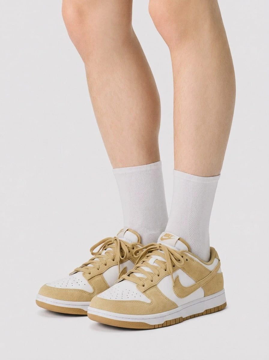 Nike DUNK 男士运动鞋 白色/白色/金色 FQ8249-102 - 白色/白色/團隊金 - 查看 1