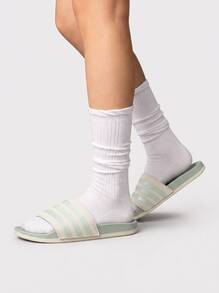 White Linen Green