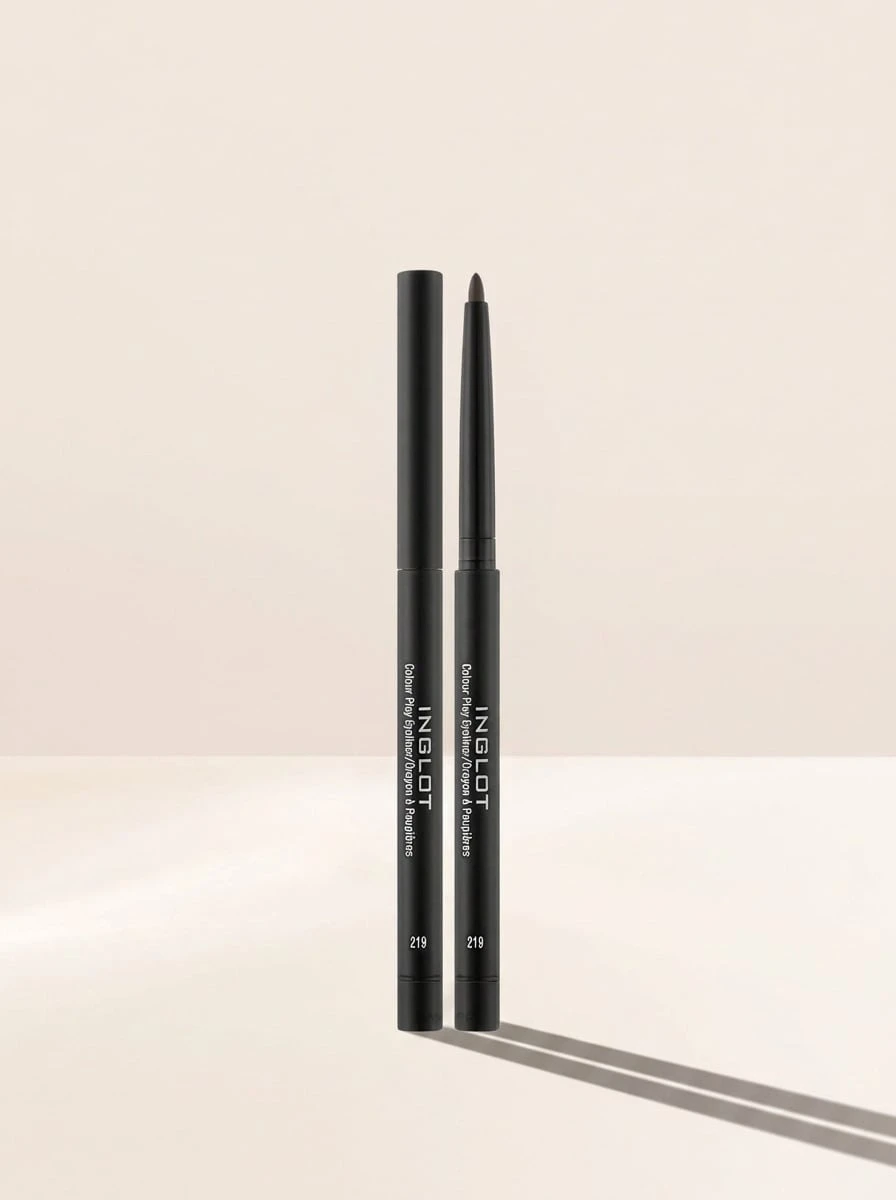 Inglot Color Play Eyeliner 217 0.3 g - 217 Negro - Ver 1