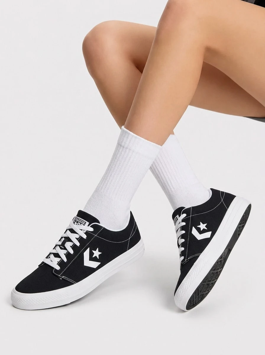 Converse Chuck Taylor All Star Hi Unisex Stylish Cushioned Premium Training Travel Running Black A15625C - Black - View 1