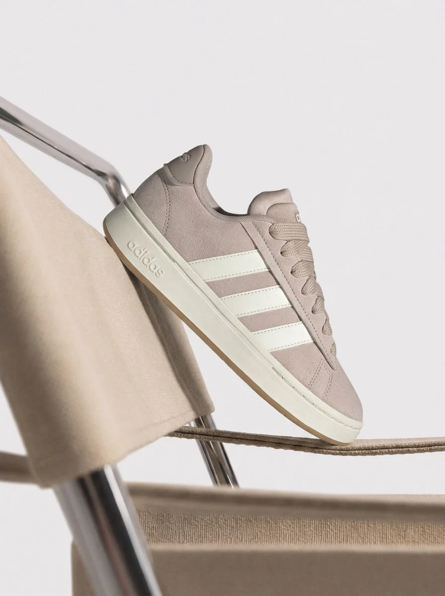 Adidas 大法院阿尔法 00S - 香檳色 - 查看 1