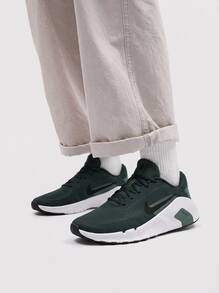 SEAWEED/BLACK-CLAY GREEN