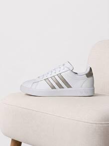 Adidas 大法院2.0 - 雲白/鉑金金屬色/鉑金金屬色 - 查看 1
