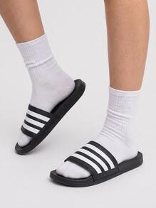 Core Black / Cloud White / Core Black