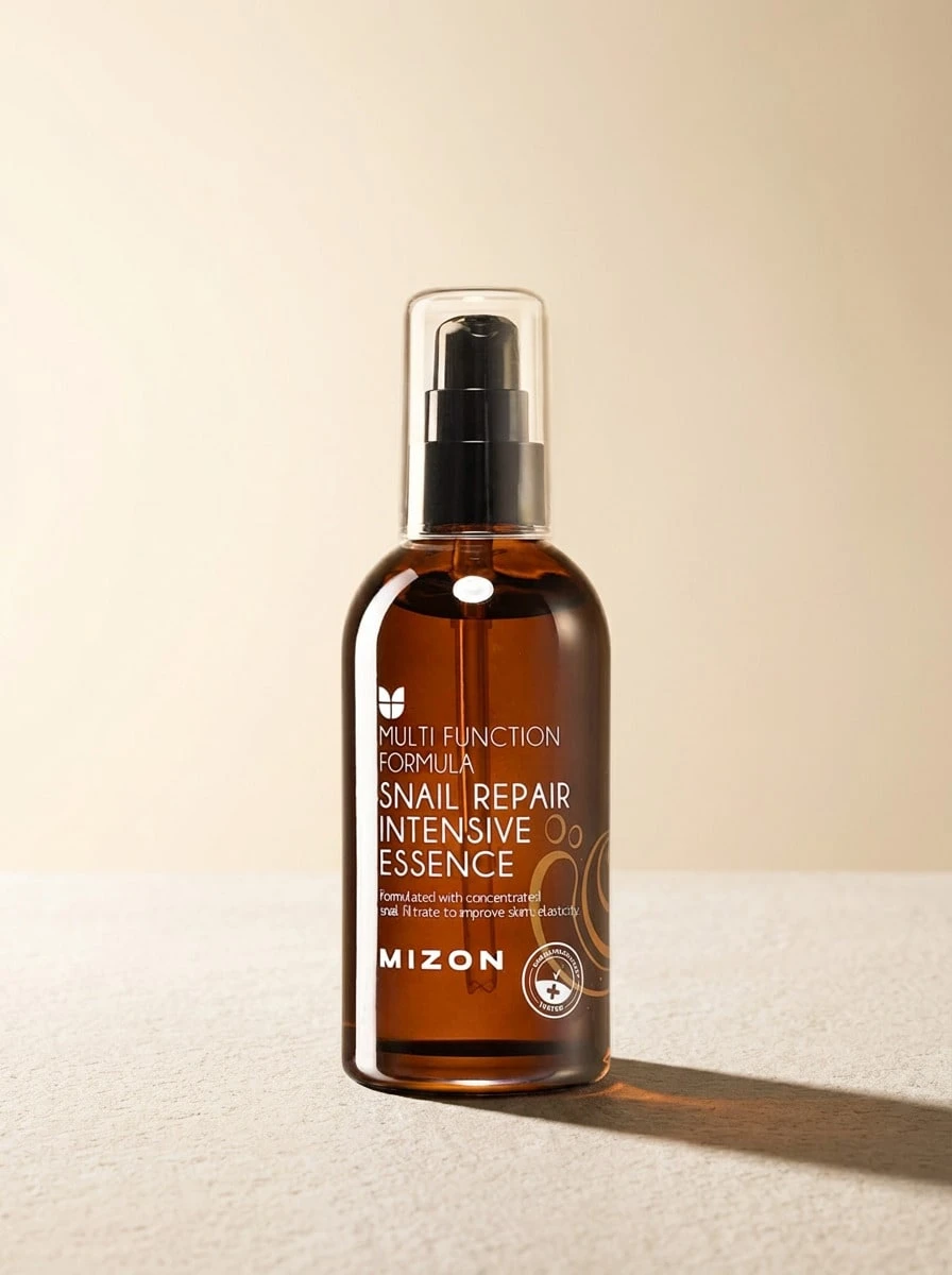 Mizon SNAIL REPAIR INTENSIVE ESSENCE, Multifunctional & Practical – Facial Essence, Repairing, For All Skin Types, Snail Secretion Filtrate, Suitable For Daily Skincare Routine - Clear - View 1