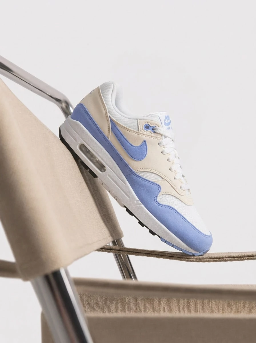 Nike Air Max 1 Women's Casual Athletic Shoes Comfortable Versatile Stylish Office School Daily DZ2628-113 - 白色/皇家脈衝/幻影/黑色 - 查看 1