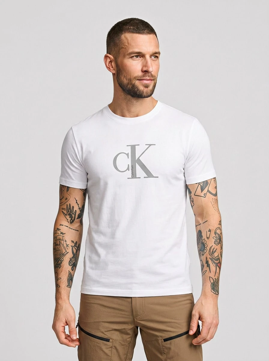 Calvin Klein Men's T-Shirts Breathable Classic Fit Quick-Dry School Casual Outing White LV04RC857G-YAA - Brilliant White - View 1