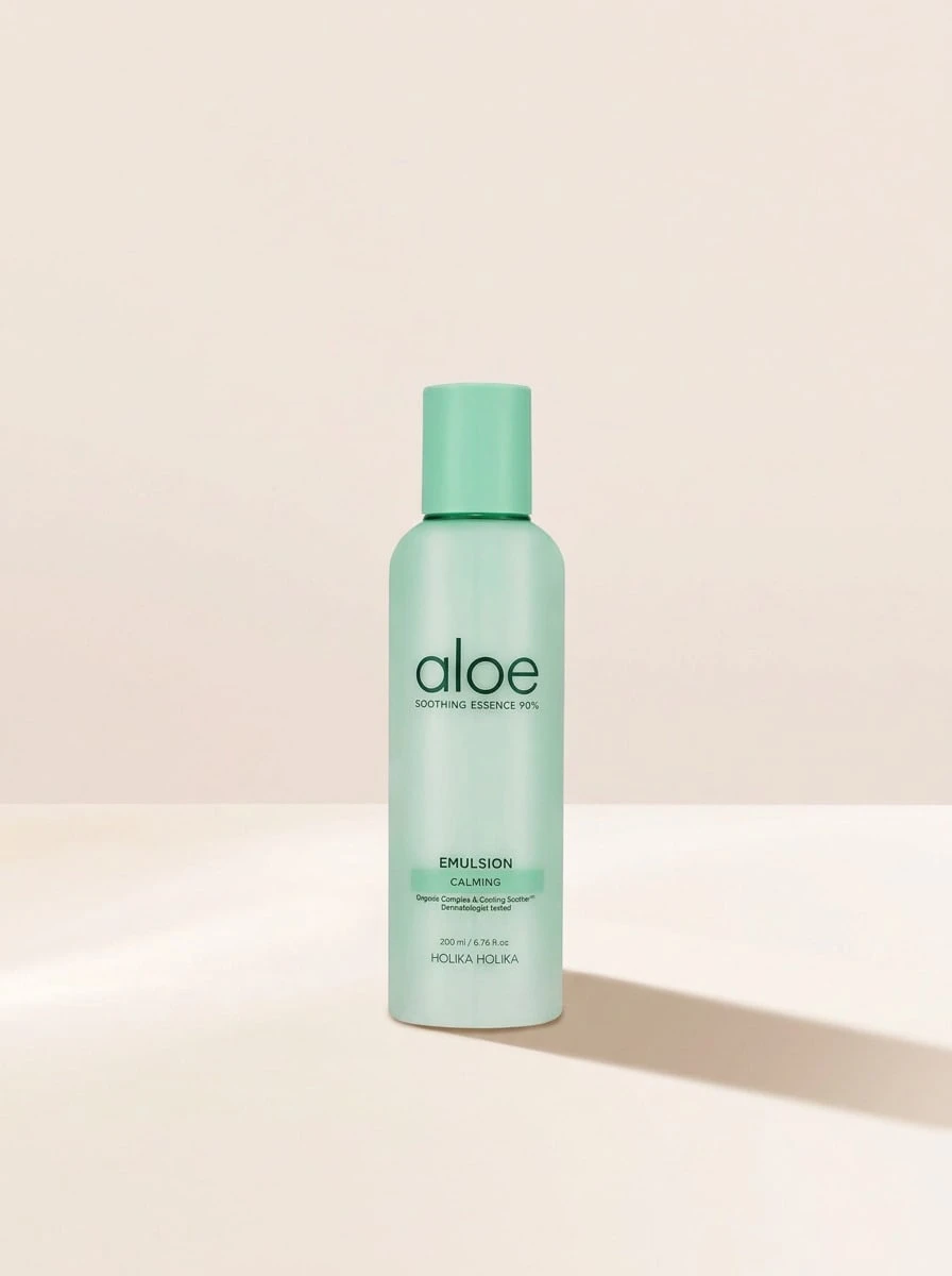 HOLIKA HOLIKA Aloe Soothing Essence 90% Emulsion 200 Ml – Facial Emulsion, Calming, For Sensitive Skin, Aloe Vera, Aloe Barbadensis Leaf Extract, Suitable For Daily Skincare Routine - Clear - View 1