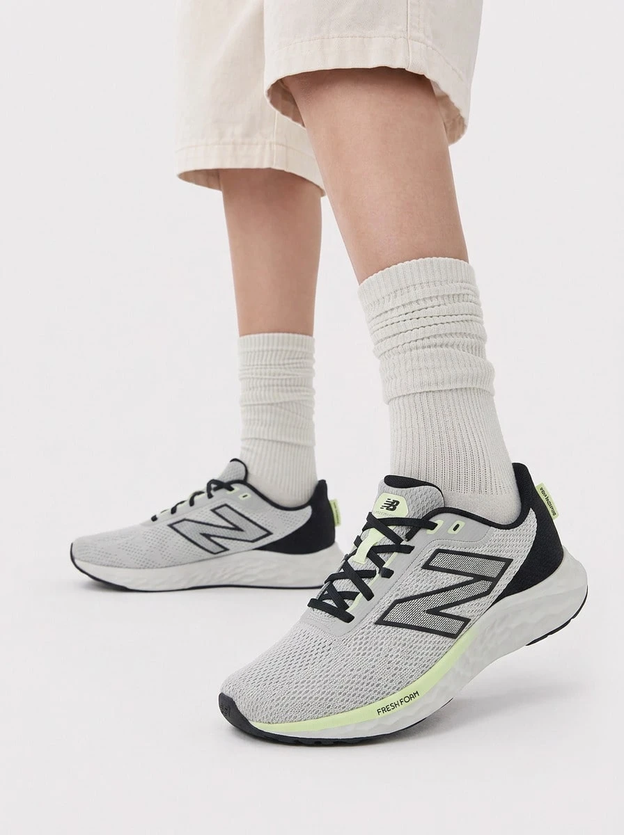 New Balance Men's Casual Athletic Shoes Retro Comfortable Versatile Street Style Running School MARISYL4 - 灰色 - 查看 1