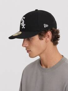 New Era 59FIFTY Sports Caps Structured Classic Fit Breathable Hiking Golf Sports Black 70360641 - Black - View 1
