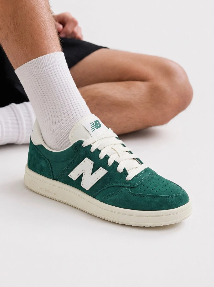 New Balance T500 Unisex Shoes Marsh Green With Angora And Sea Salt CT500 - 綠色 - 查看 1