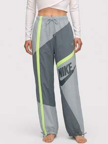 Nike Women's Easy To Match Soft Stretchy Office Weekend Training Grey HJ4178-084 - Smoke Grey/Lt Smoke Grey/Lt Smoke Grey - View 1