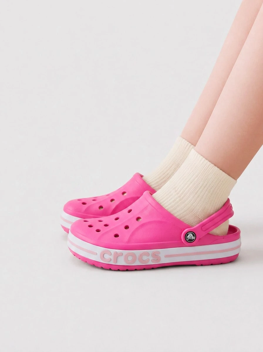 Crocs CLASSIC CLOG Kids' Clogs Soft Anti-Slip Flexible Daily Weekend Beach 207019-6XD - Pink - View 1