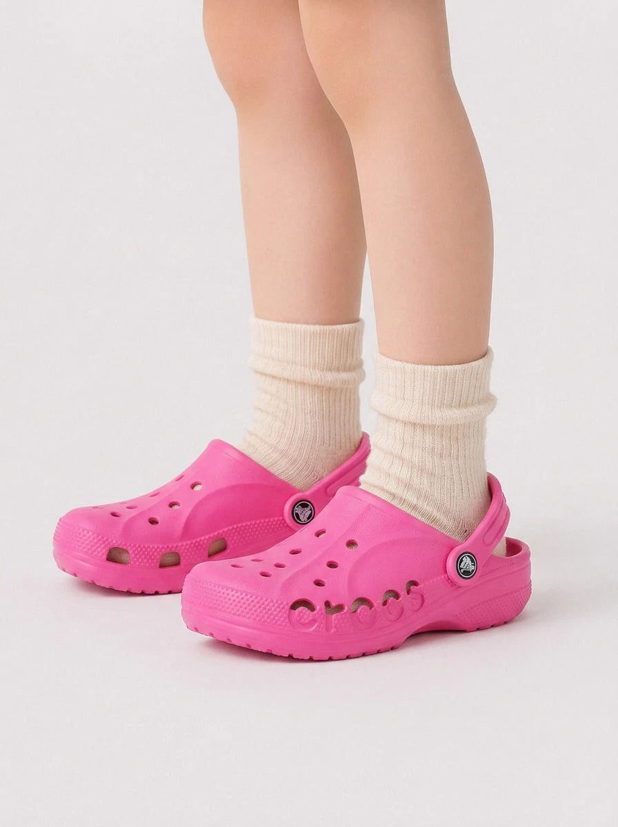 Crocs 經典兒童木製克羅格鞋,時尚百搭,適合戶外穿著、海灘與戶外活動,粉紅色 CR207012-6QQ - 粉色 - 查看 1