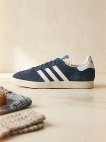Adidas Gazelle 男款運動鞋 麂皮輕量透氣緩震 日常休閒 黑色 IG6212 - 藍白 - 查看 1