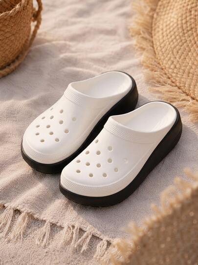 Crocs CLASSIC CLOG Women's Clogs Soft Anti-Slip Flexible Beach Outdoor Walking 210338-004