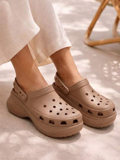 Crocs Classic Bae Women's Clogs Milk Chocolate 2063022JJ