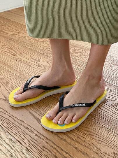 Havaianas Women's Soft Comfortable Cushioned Outing Vacation Pool Yellow 4145741-0128