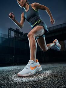 Nike 女款運動鞋 多功能耐用防滑戶外跑步鞋 黑色 DX7615-008 - 白色/黑色/灰色 - 查看 7