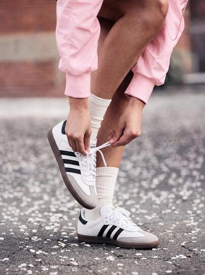 Adidas Women's Casual Athletic Shoes Lace-Up Heritage Flexible Shopping Daily Weekend Black IH600