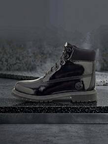 Timberland 女款靴子 柔軟輕量透氣 校園戶外穿著 黑色 3794A - 黑色 - 查看 1