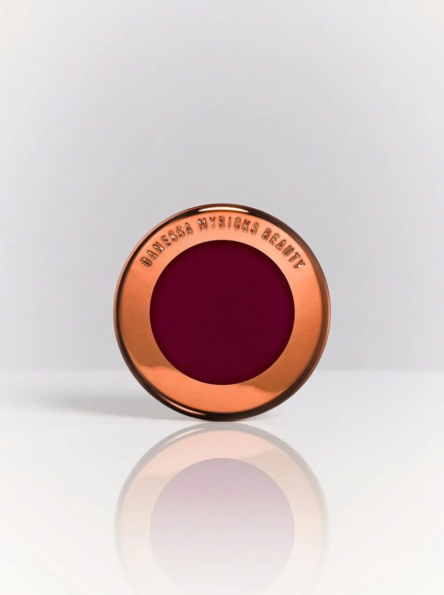 Danessa Myricks Yummy Skin Blurring Balm Powder Flushed Dancing Queen 6 G – Blush, Blurring, For Oily Skin, Plum, Suitable For Daily Makeup Routine - Dancing Queen - 查看 1