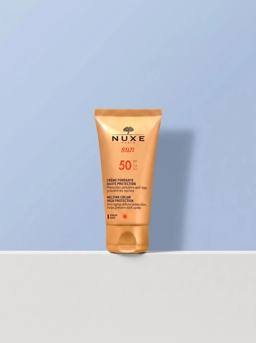 Nuxe Melting Sun Lotion Very High Protection SPF50+ 150 Ml - White - View 1
