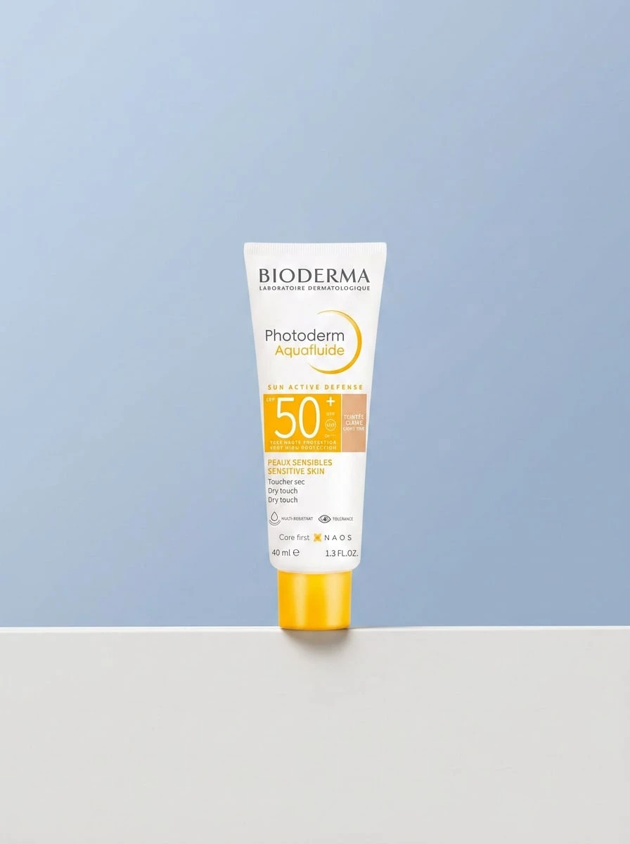 Bioderma Photoderm Aquafluide Golden SPF50+ 40ml – Sunscreen, SPF 50+, For Sensitive Skin, Golden Tint, Sun Active Defense, Suitable For Morning Skincare Routine - White - View 1
