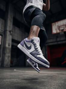 Jordan Air Jordan 1 Low 男款運動鞋，舒適百搭耐穿，適合跑步與日常穿著，黑色 553558-145 - 查看 7