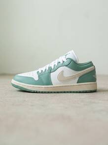 Jordan Low Hi Women Sneakers Lightweight Breathable Cushioned Daily Gym White DC0774-138 - White Green - View 1