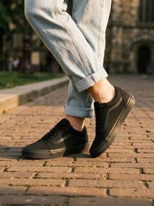 Vans 老派黑色/黑色 - 黑色 - 查看 4