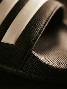 Adidas أديليت شاور - حبر الأسطورة / أبيض سحابي / حبر الأسطورة - مشاهدة 7