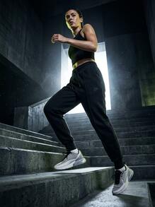 Nike 女款透氣百搭日常跑步長褲 黑色 FB8330-010 - 黑色 - 查看 6