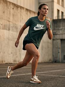 Nike تي شيرت نسائي أساسي أخضر - VINTAGE GREEN - مشاهدة 6