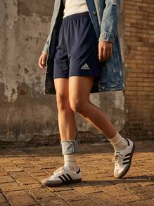 Adidas ENT22 TR SHO LW نسائي بنطلون قصير أزرق HI0004 - الأزرق - مشاهدة 3