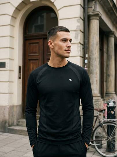 Champion Men's Seamless Quick Dry Long Sleeve T-Shirt Black