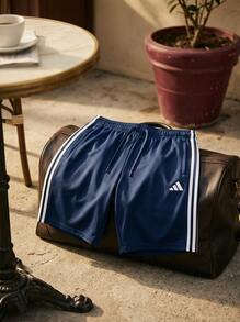 Adidas شورت تدريب رجالي أساسي ب- 3 خطوط باللون الأزرق الداكن - أزرق بحري - مشاهدة 5
