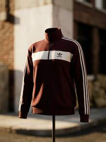 Adidas أوريجينالز جاكيت رياضي نسائي بتصميم كتل لونية باللون المارون - عنابي اللون - مشاهدة 2
