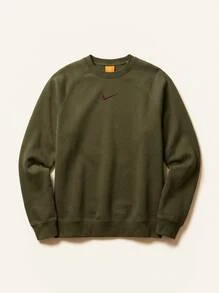 Nike كنزة رجالية بياقة دائرية من نوكتا باللون الأخضر - Cargo Khaki - مشاهدة 3