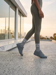 Alo Yoga 中性襪 透氣 百搭 保暖 日常健身 灰色 A0357U-GREY - 灰色 - 查看 6